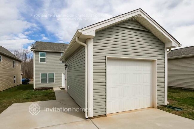 Photo - 8130 Dumphries Dr House