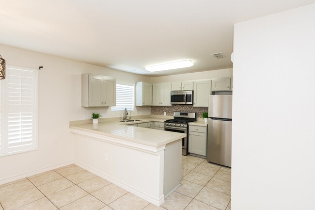 Photo - 9813 Sandhill Dr Unidad 61