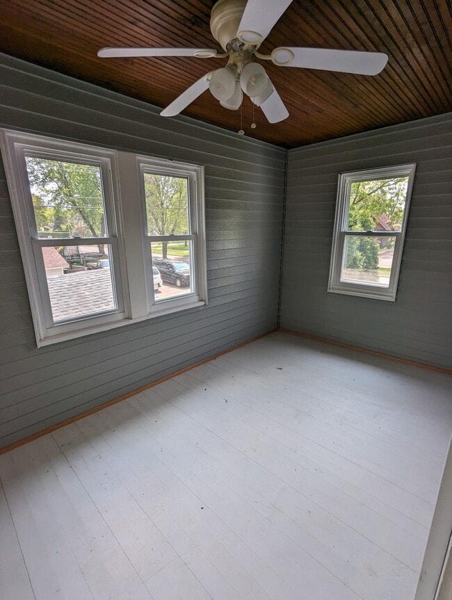 Photo - 519 Carson St Unit Upper