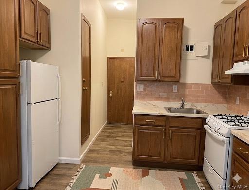 Photo - 205-09 Jamaica Ave