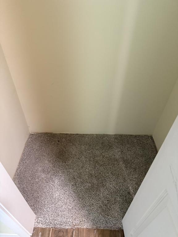 Photo - 905 N Holladay Dr