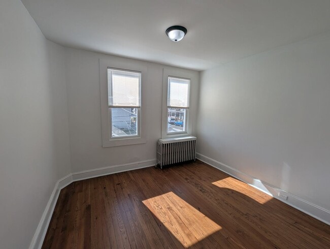 Photo - Charming updated 3 bedroom 1 bath Home in ...
