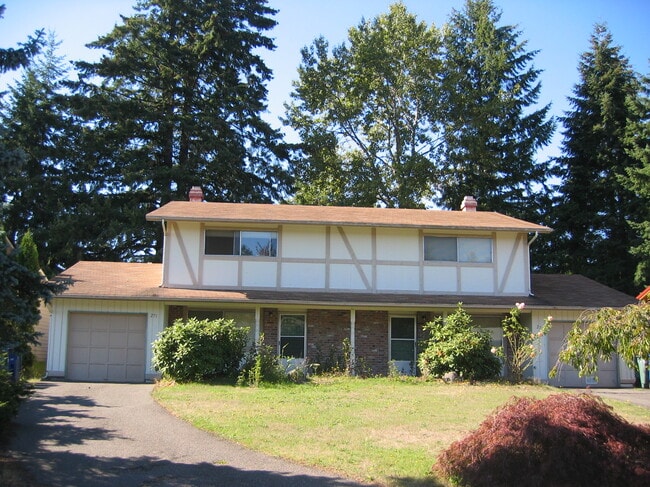 Building Photo - 271 146th Pl NE