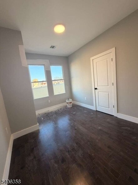 Photo - 69 Brookdale Ave Unidad 3R