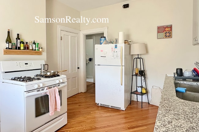 Photo - 99 Governor St Unidad 3