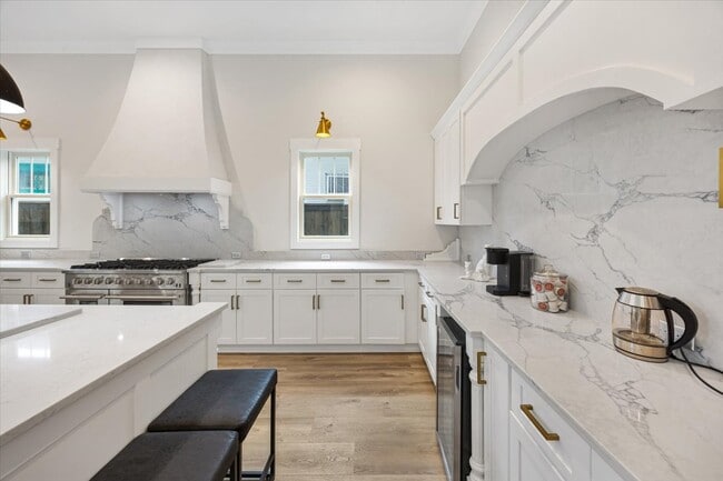 Photo - 2522 Park Row Ave