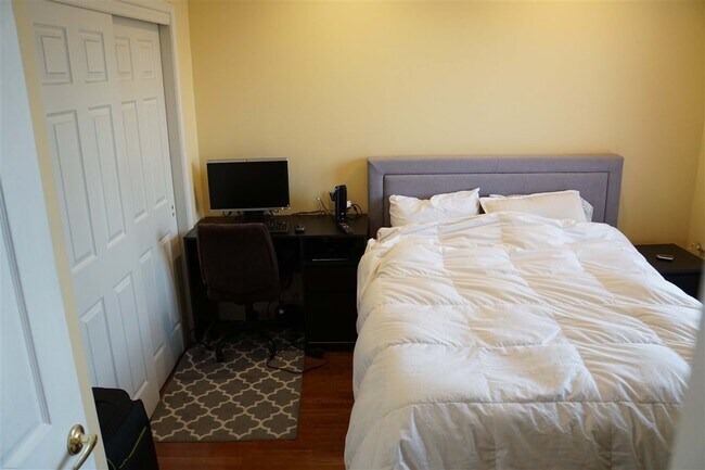Photo - 725 Jefferson St Unidad 45