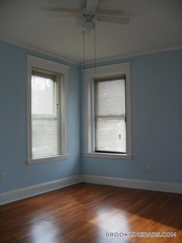 Photo - 184 St Paul St Unit 1