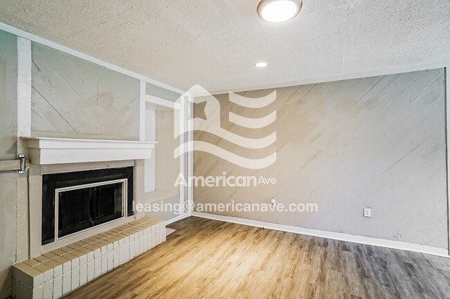 Photo - 324 Barnes St