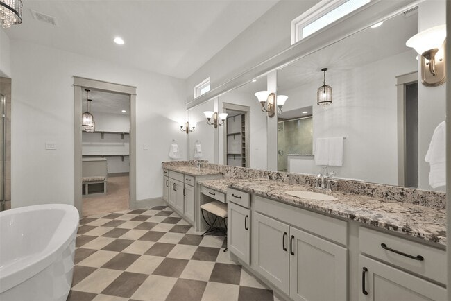 Photo - 2072 Laurie Darlin Dr