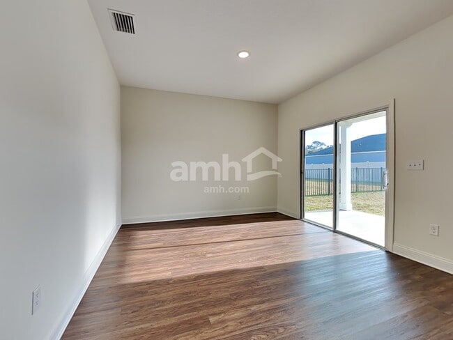 Photo - 106 Olivewood Pl