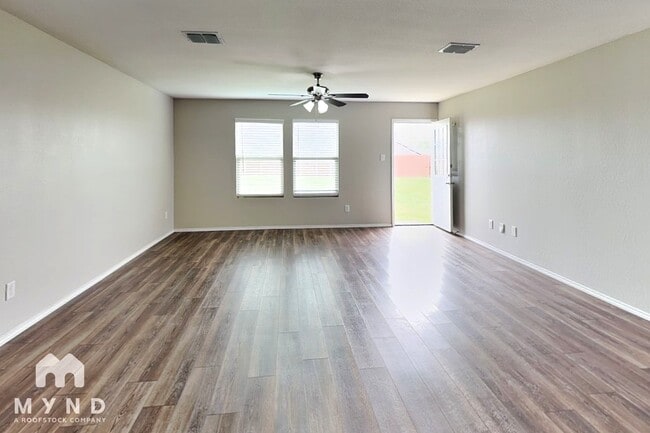 Photo - 14356 Cloudview Way