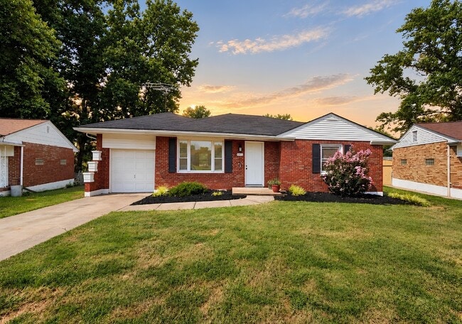 1277 Waldorf Dr