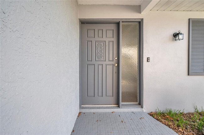 Photo - 1995 Meadow Dr
