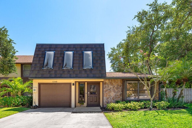 Photo - 1048 Raintree Dr Townhome