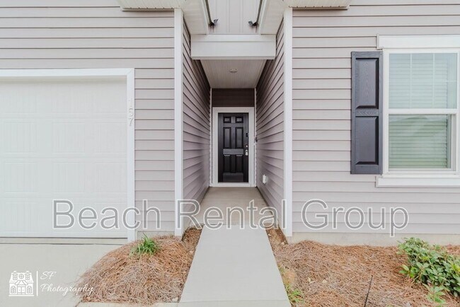 Photo - 157 Linares St