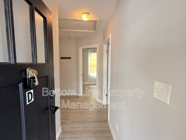 Photo - 613 1/2 Charlotte Ave Unit D