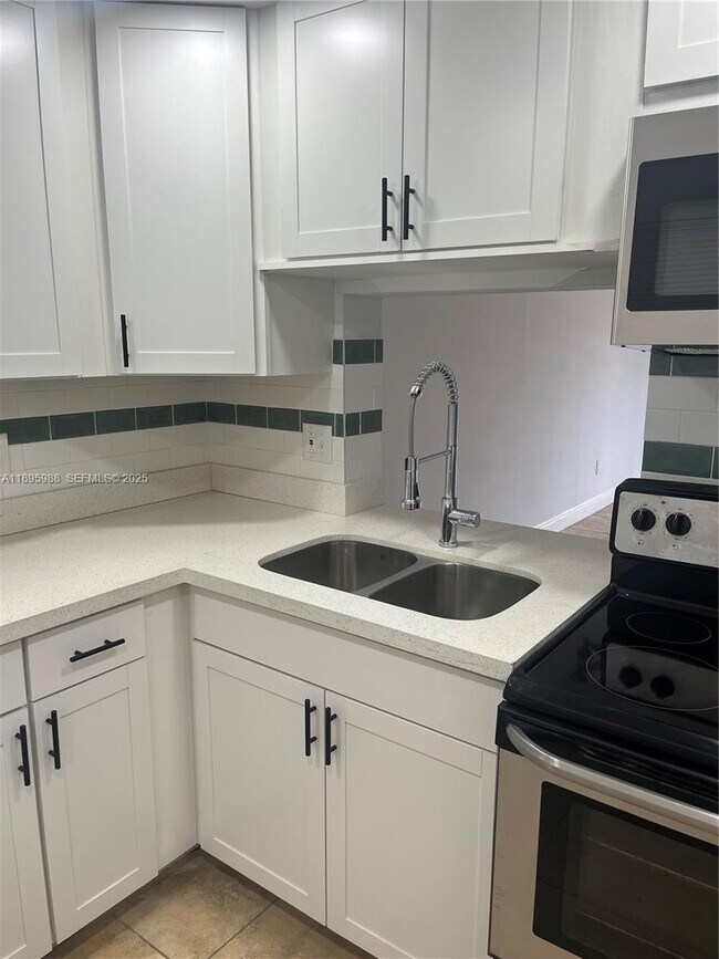 Photo - 2800 NW 56th Ave Unit D202