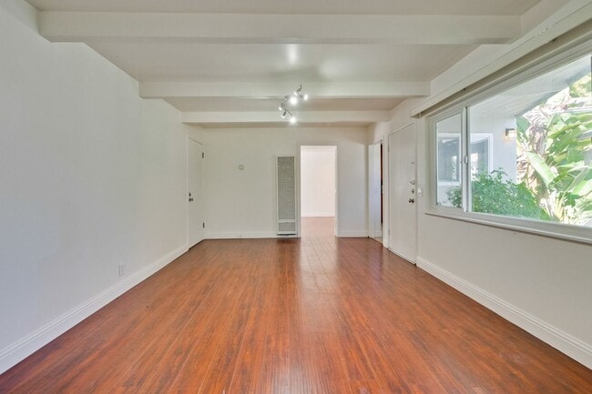 Photo - 330-338 Higdon Ave Unit 338