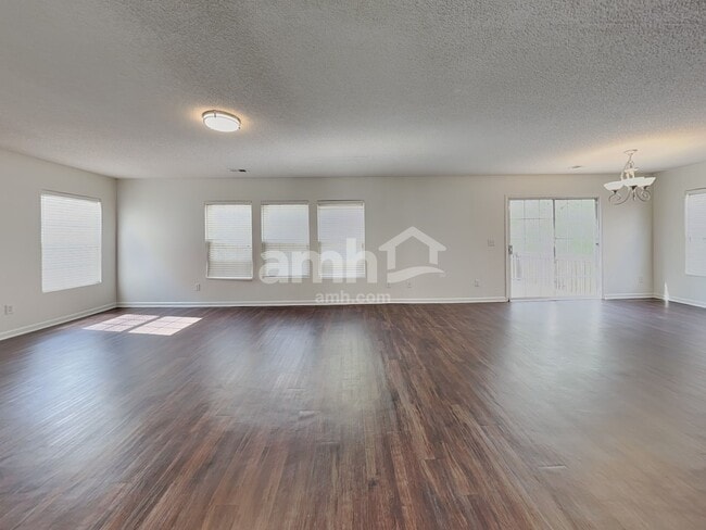 Photo - 5955 Ricker Rd