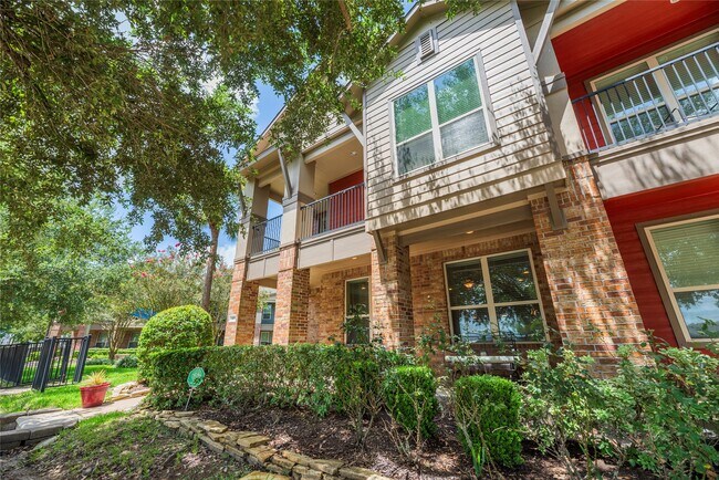 403 Marina View Dr
