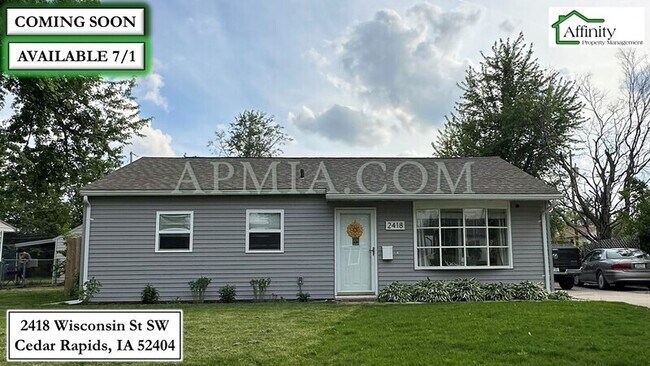 Building Photo - 2418 Wisconsin St SW