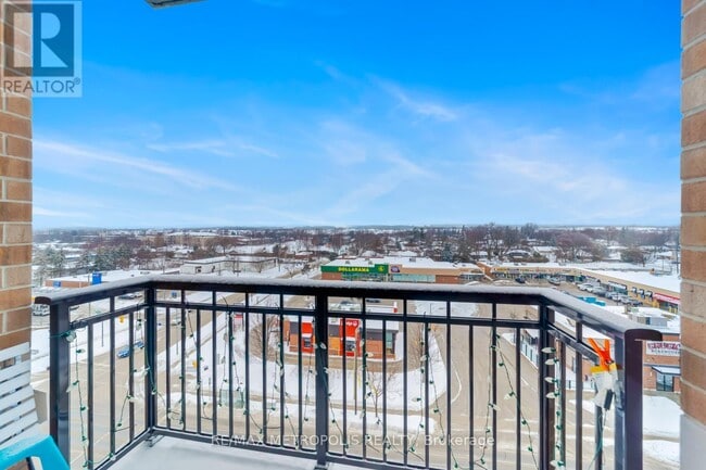 Photo - 5917 Main St Unit 707