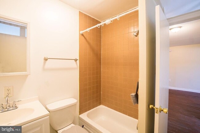 Photo - 1122 E Passyunk Ave Unit 3