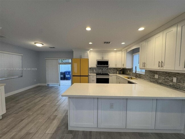 Photo - 1315 Royal Palm Dr