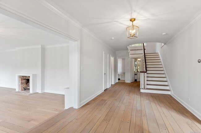 Photo - 9 Sherwood Ave