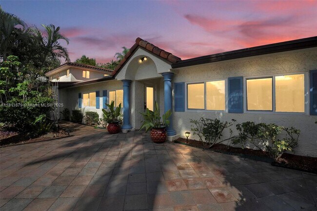 Building Photo - 812 Chukker Rd Unit 3 Rental