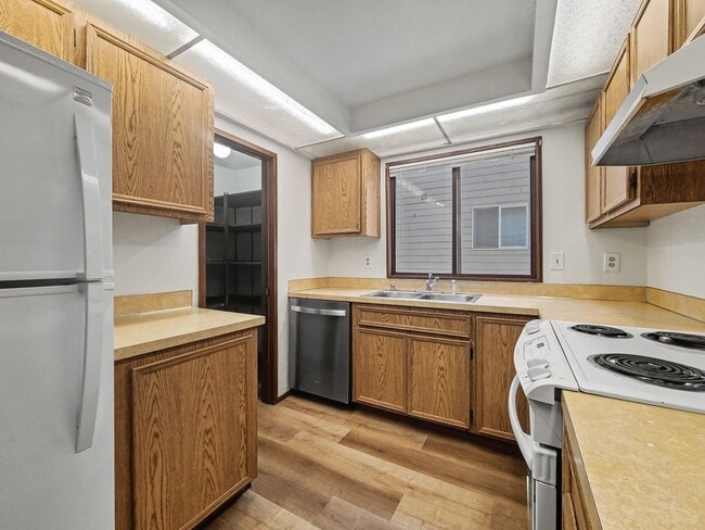 Photo - 14327 123rd Ave NE Unidad A