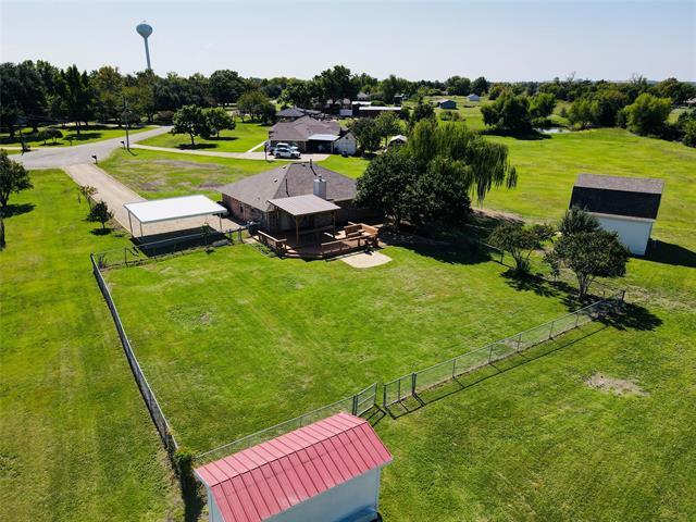 Photo - 90 Orchard Ln