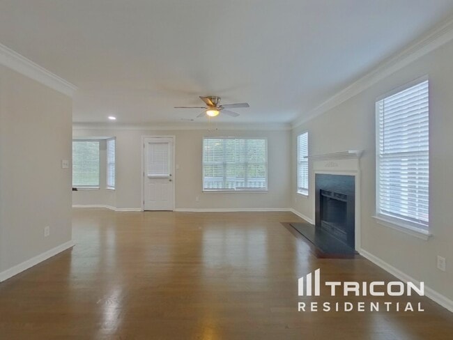 Photo - 1545 Elm Log Ct