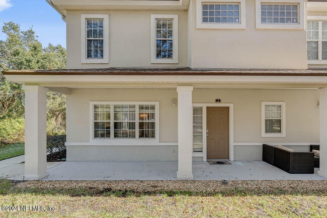 Building Photo - 12423 Forest Lake Cir E Unit 1