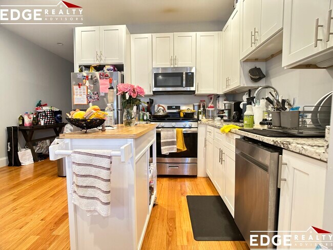 Photo - 12 Islington St Unit 1