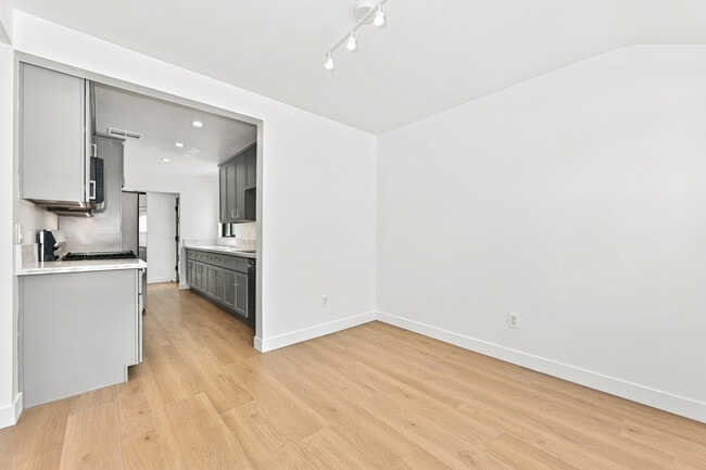 Photo - 18741 Covello St