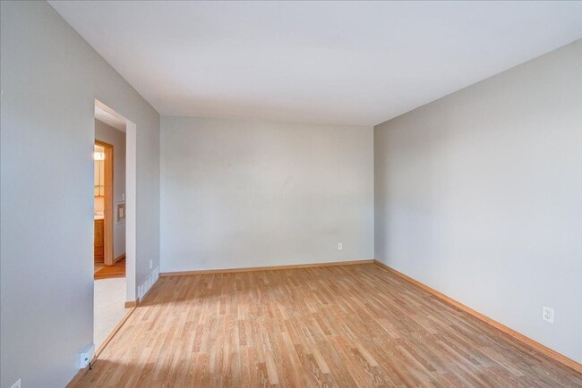 Photo - 1309-1311 Prairie Rd Unit 1309