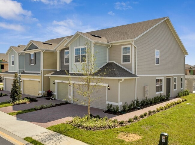 Photo - Valencia Isle