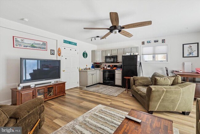 Photo - 207 Delmar St