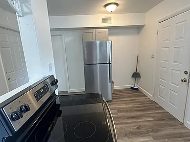 Photo - 8117 Alveron Ave