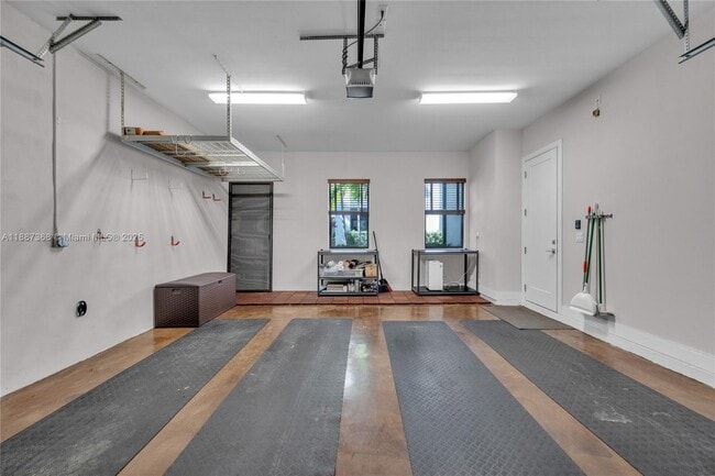 Photo - 8217 NW 46th St