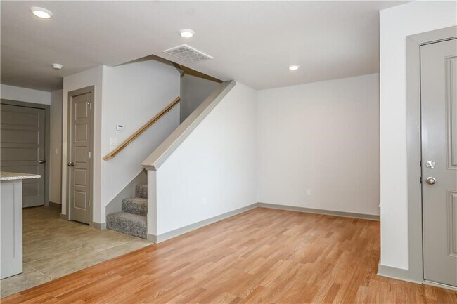 Photo - 3428 SW Vel Mews