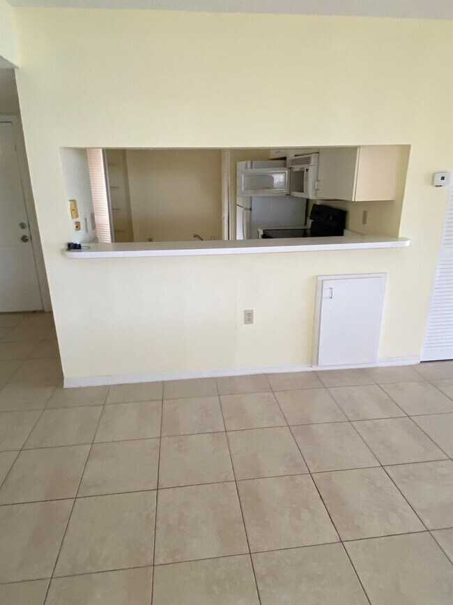 Photo - 12104 Glenmoor Dr Unit 12104