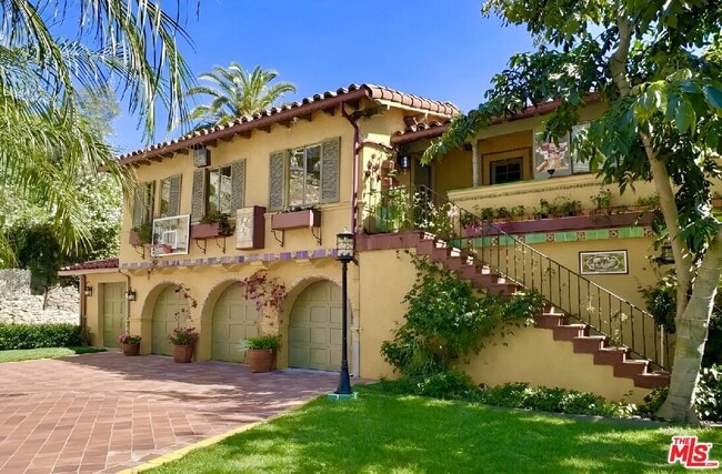 Photo - 1570 Melwood Dr