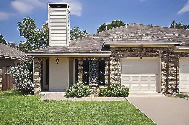 Photo - 2 Cedar Elm Cir