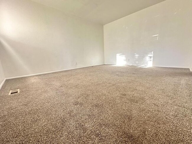 Photo - 3251 S 4140 W