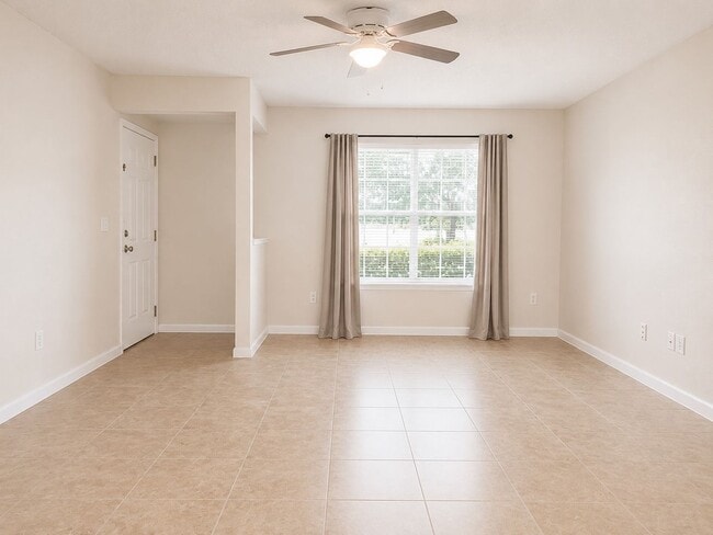 Photo - 2/2 In Hunter's Reserve - Water included in rent!