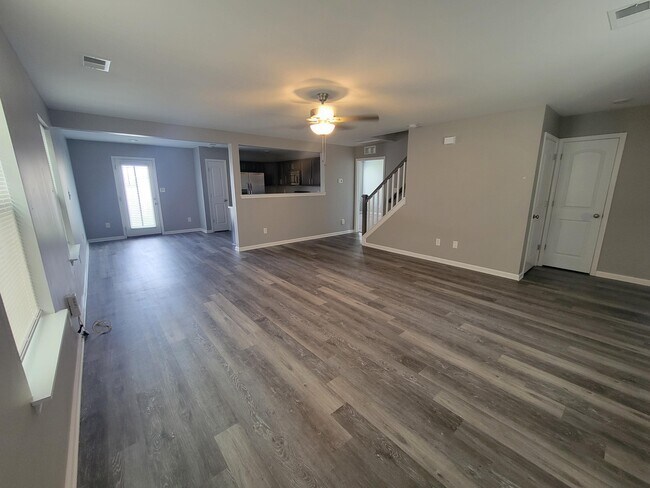 Photo - 2324 Case Wy