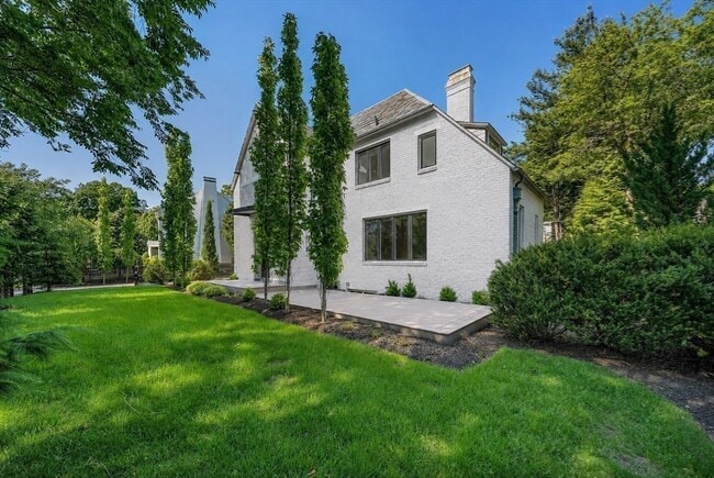 Photo - 59 Fresh Pond Ln